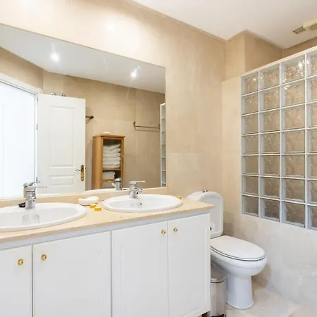 Eden Duke Ocean Views With Ac アデヘ